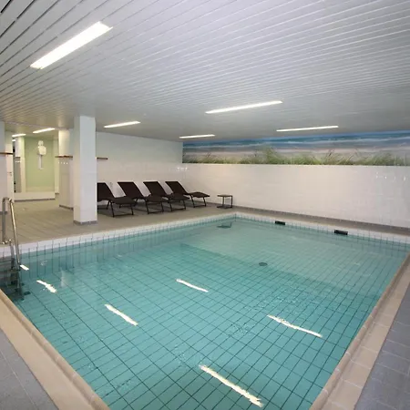 Haus Norderhoog 73 *
